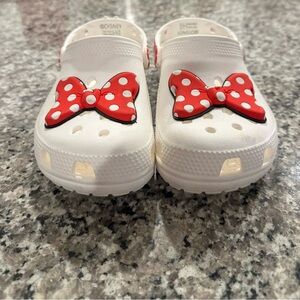 NWT Crocs Disney Minnie Mouse Kids Size C 13C Clog Polka Dot Bow White Red